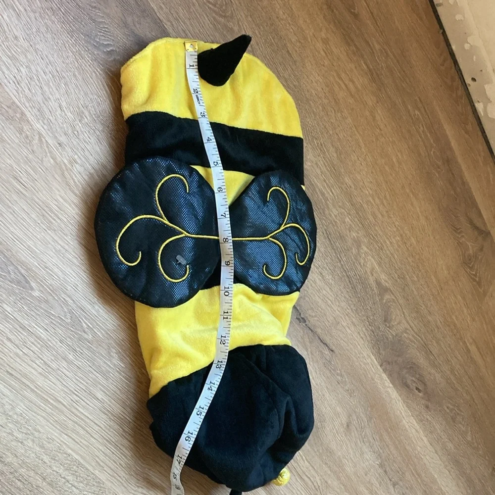 Small dog Halloween bumblebee costume, new